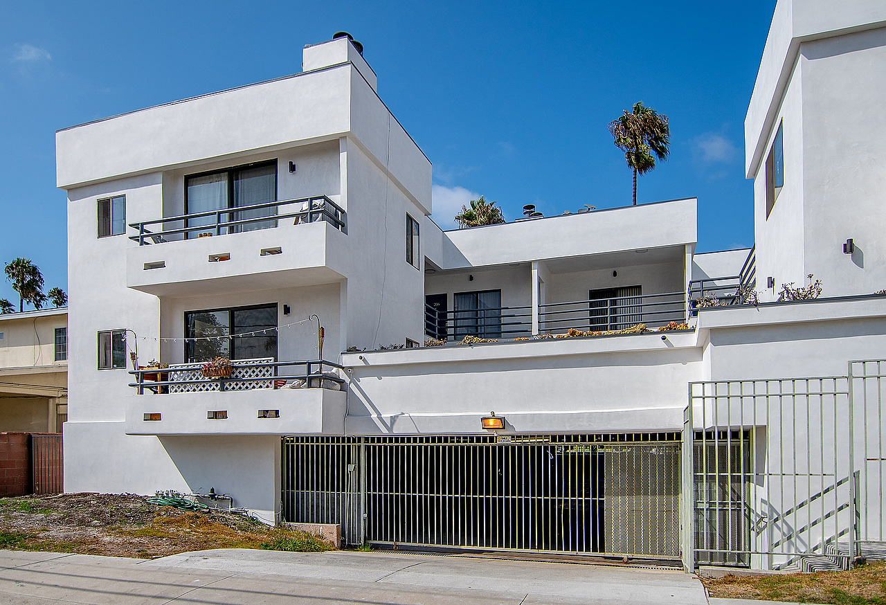 707 Marr Street Exterior Renovations 5